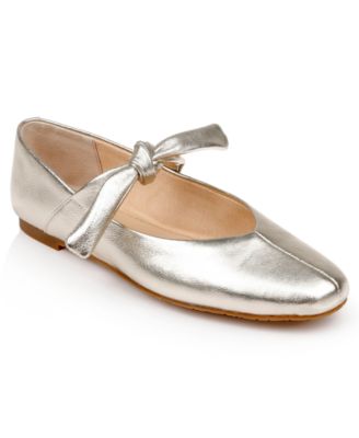 Jewel Badgley Mischka