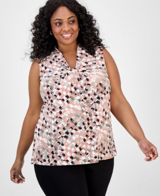 Kasper - Plus Size Printed Twist-Front Shell Top
